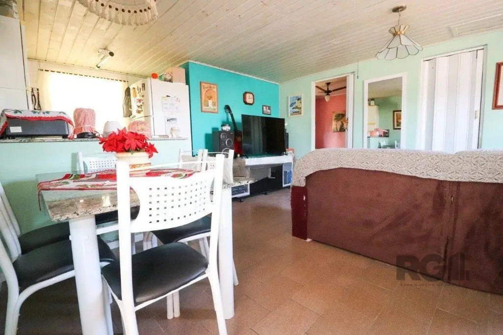 Imagem Casa com 3 dormitórios no bairro Cristo Redentor