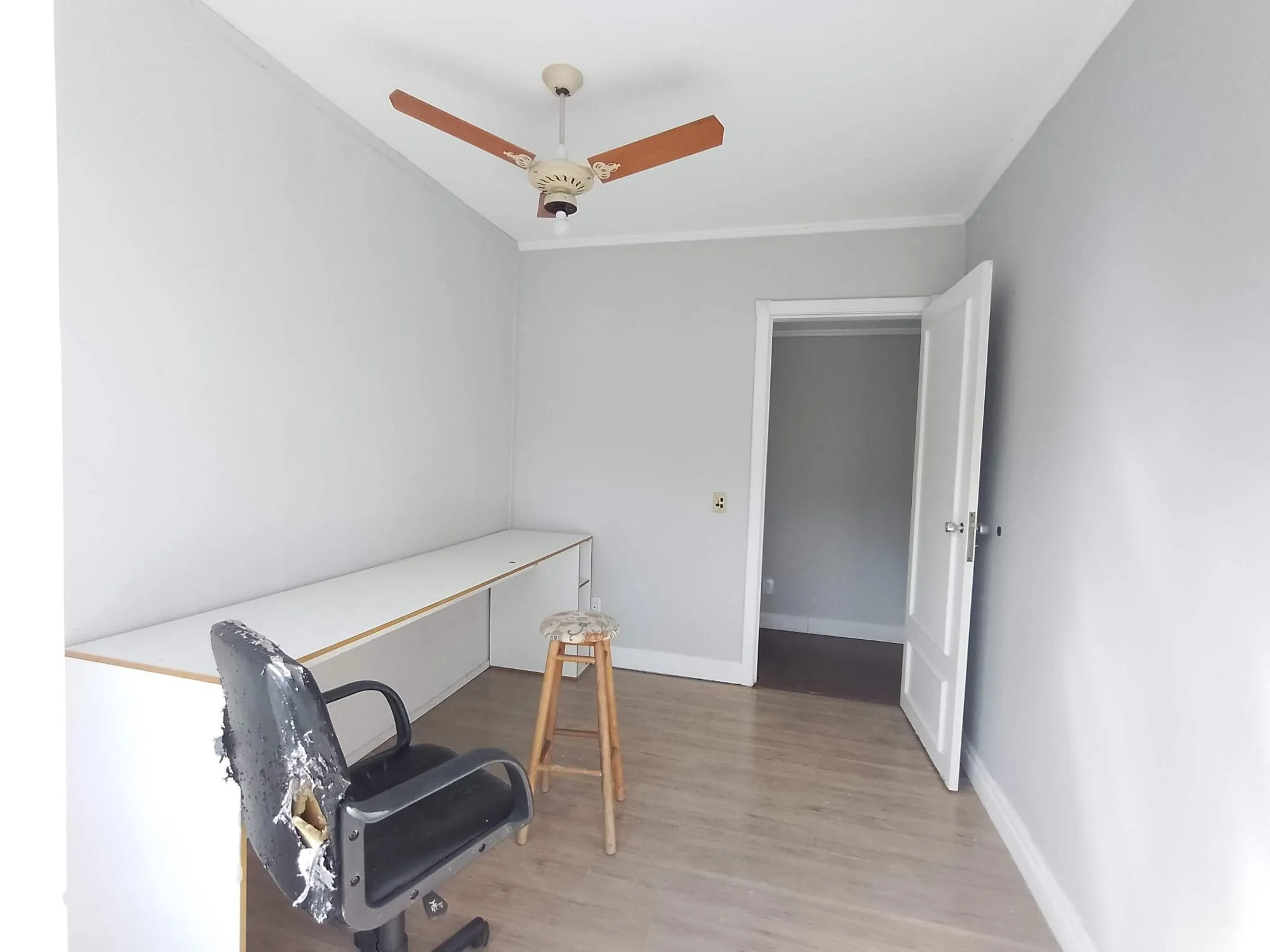 Imagem Apartamento 2 dormitórios com sacada e vaga perto da PUC
