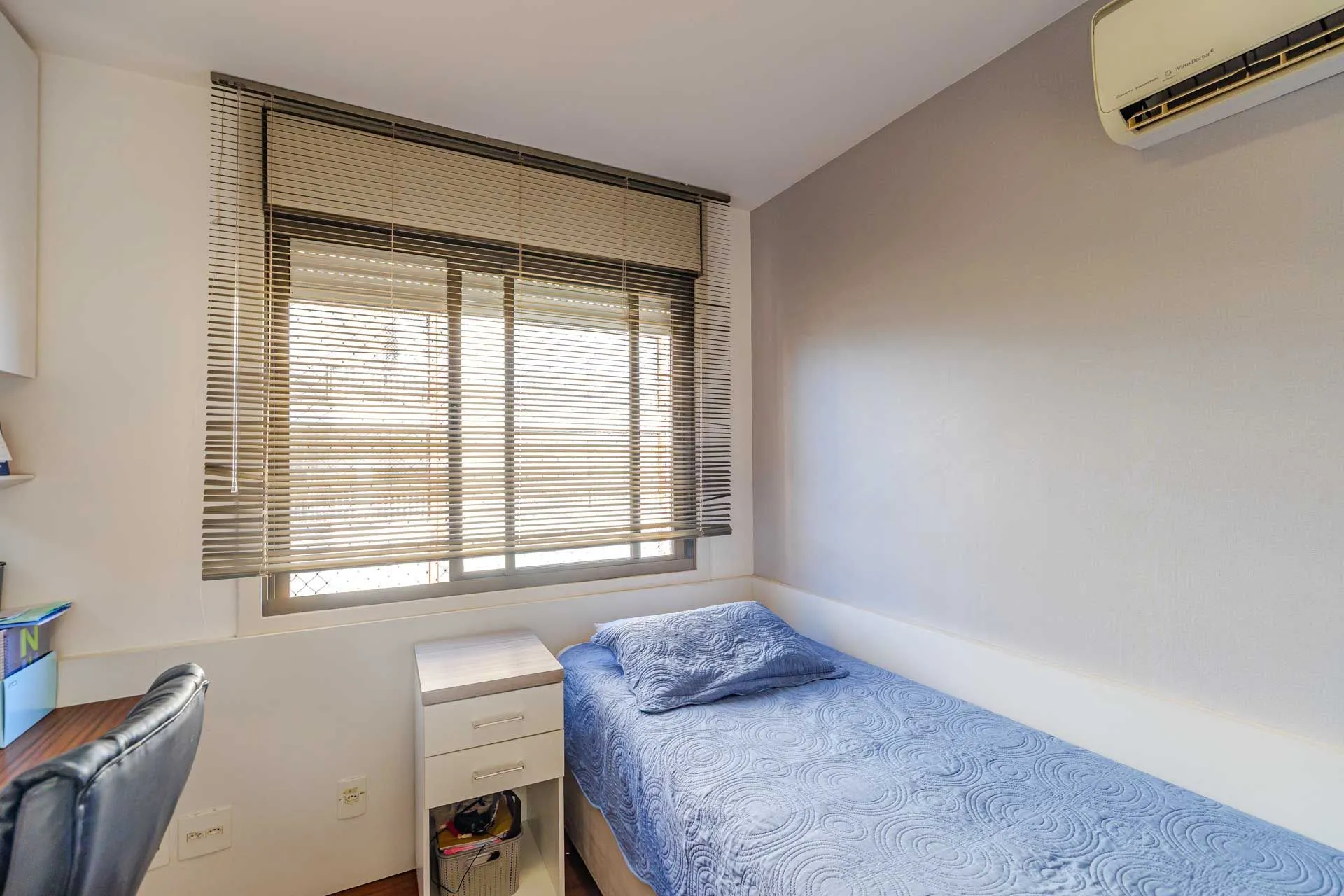 Imagem Apartamento para Venda - 93.43m², 3 dormitórios, sendo 1 suites, 2 vagas - Teresópolis