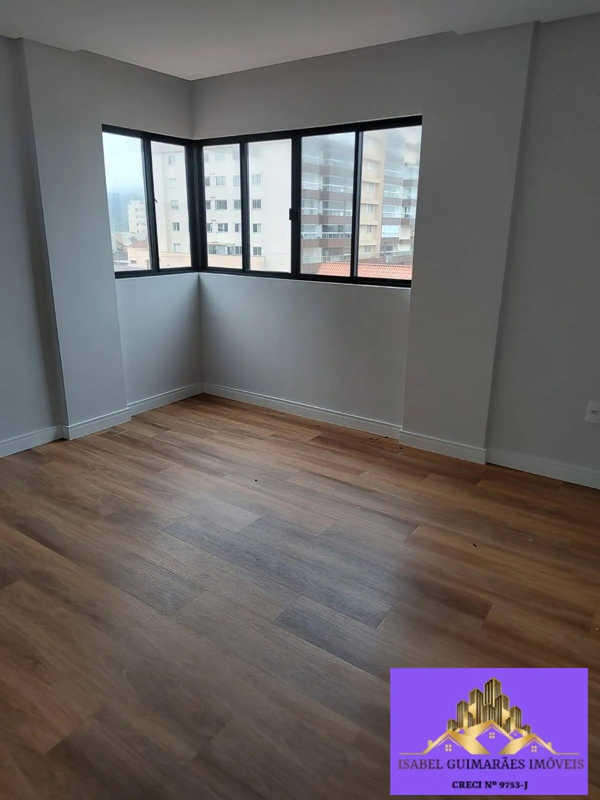 Foto do imóvel: Vendo Apartamento 03 Suítes,100 metros da Praia, Gravatá de Navegantes