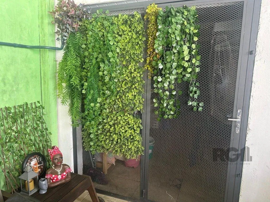 Imagem Vende-se casa 2 dormitórios 2 vagas de garagem com casa nos fundos - 145m² - Passo D'areia