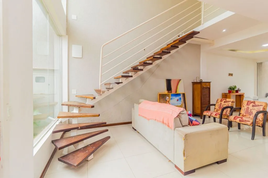 Imagem Casa em Condomínio 3 dorms à venda Avenida Juca Batista, Hípica - Porto Alegre