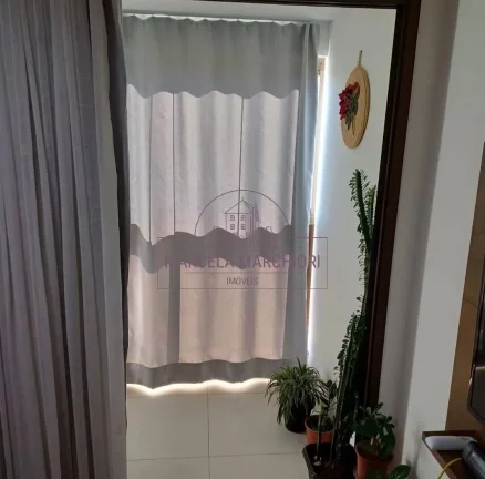 Imagem Ap 2 quartos, suíte, fechamento, split, piso laminado, lazer ,1 vaga
