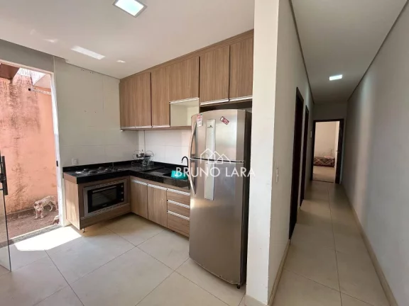 Imagem Casa com 2 dormitórios à venda, 74 m² por R$ 190.000,00 - Atenas - Igarapé/MG