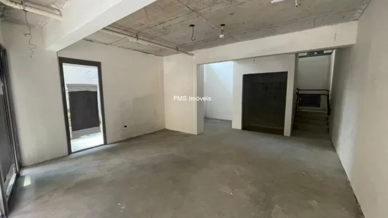 Imagem Loja Comercial com 2 salas e 1 banheiro na Cerqueira César, São Paulo-SP: 210m² de Área!