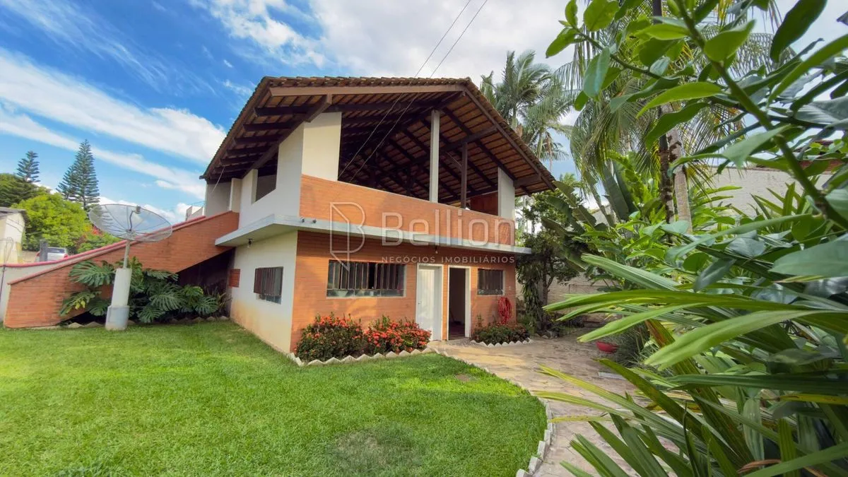 Imagem Casa com 400m² no bairro Quintino em Timbó