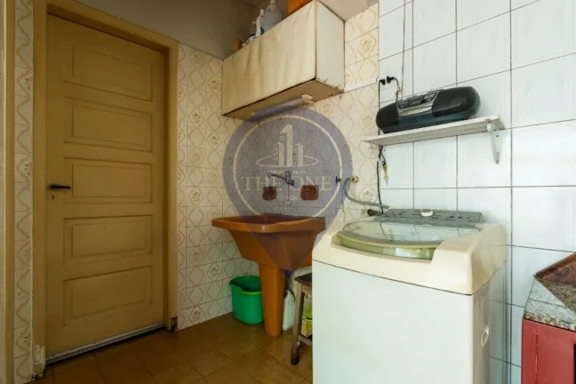 Imagem Casa à venda em São Paulo-SP, Indianópolis! 3 quartos, 1 suíte, 2 salas, 3 banheiros, 2 vagas, 133m².