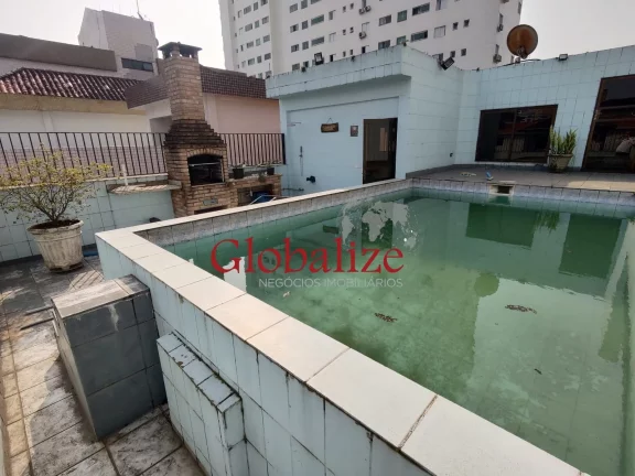 Foto do imóvel Casa Duplex com 4 suítes e uma delas com hidro-massagem, Piscina, Churrasqueira, Salão de Festas no Campo Grande em Santos (SP) por R$.1.500.000,00 !