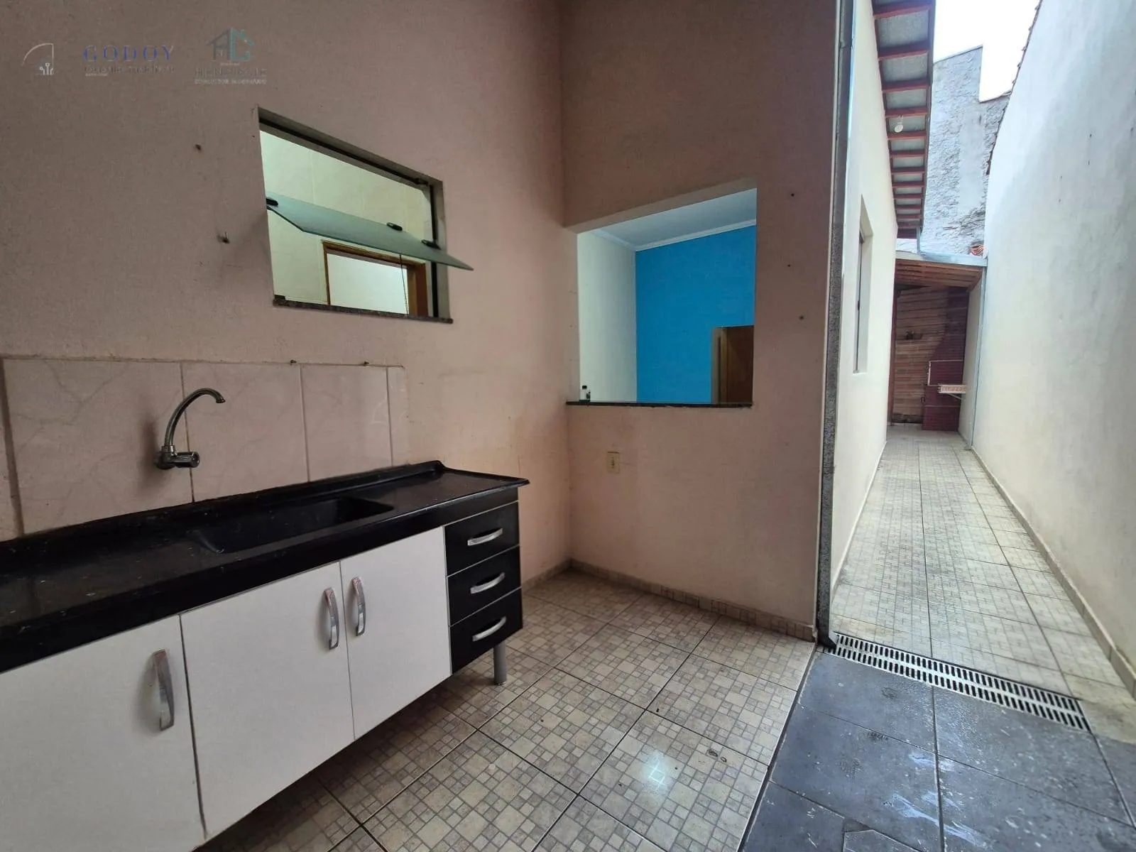 Imagem Excelente Casa no Mombaça com Suíte