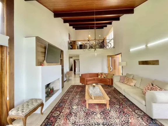 Imagem Cond Pq das Artes - 4d/2sts, casa de esquina, semi-térrea, gourmet, vista!