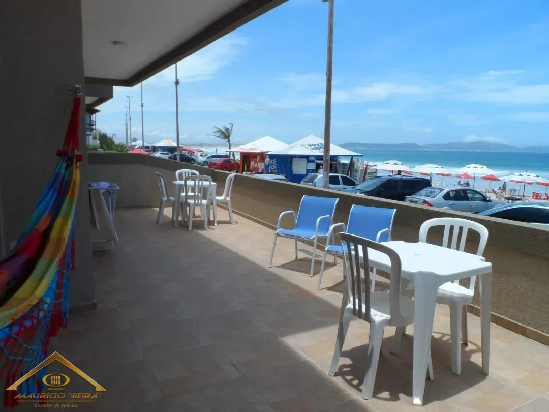 Imagem Apartamento para Venda em Cabo Frio / RJ no bairro Peró