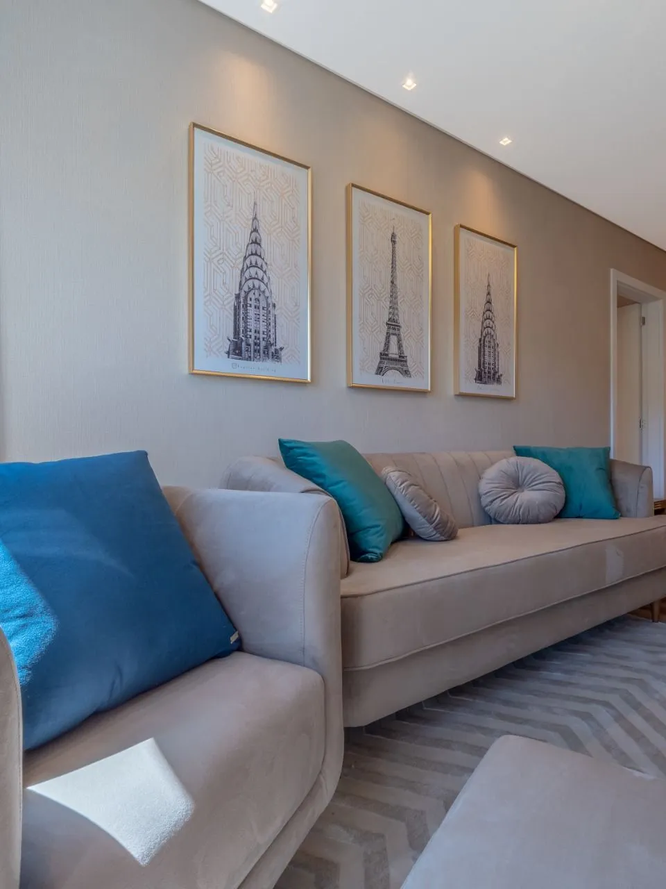 Imagem Apartamento à venda em Gramado, Centro, com 2 quartos, 73.47m2