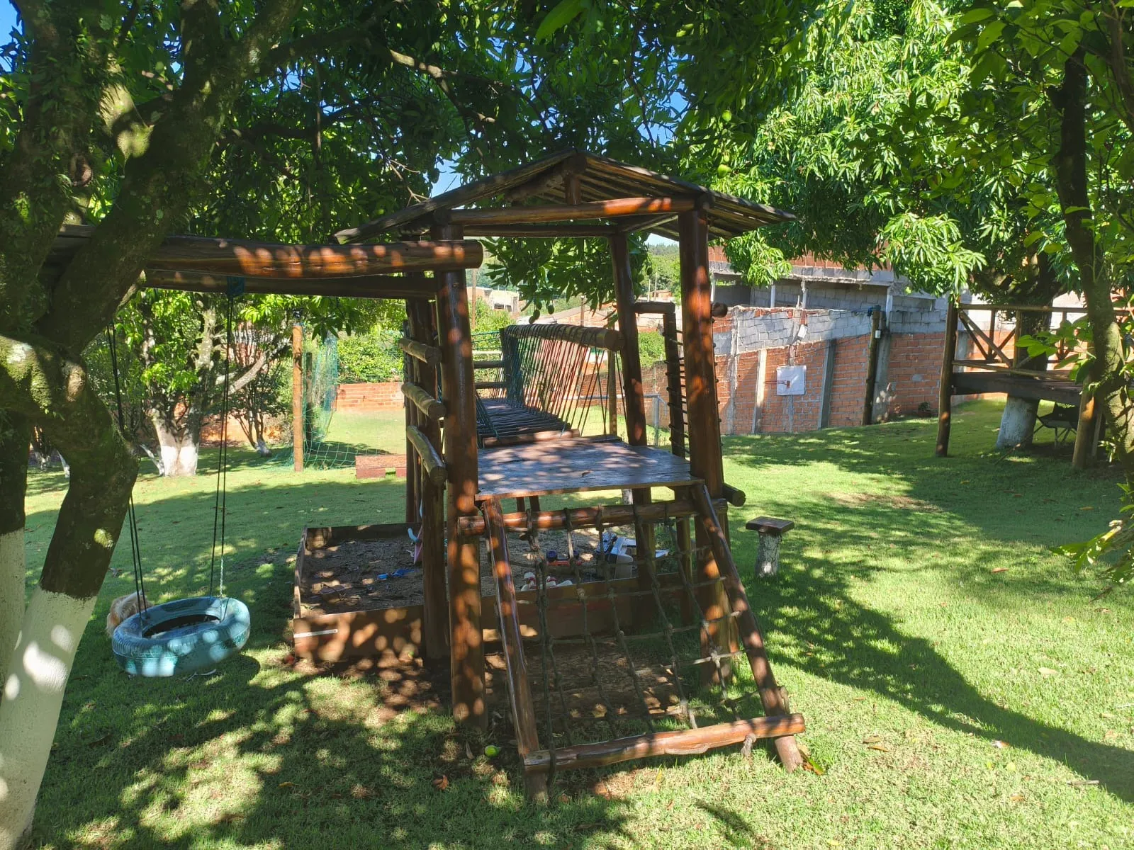 Imagem Linda chácara em Salto de Pirapora com pomar, campo de futebol e muito mais !