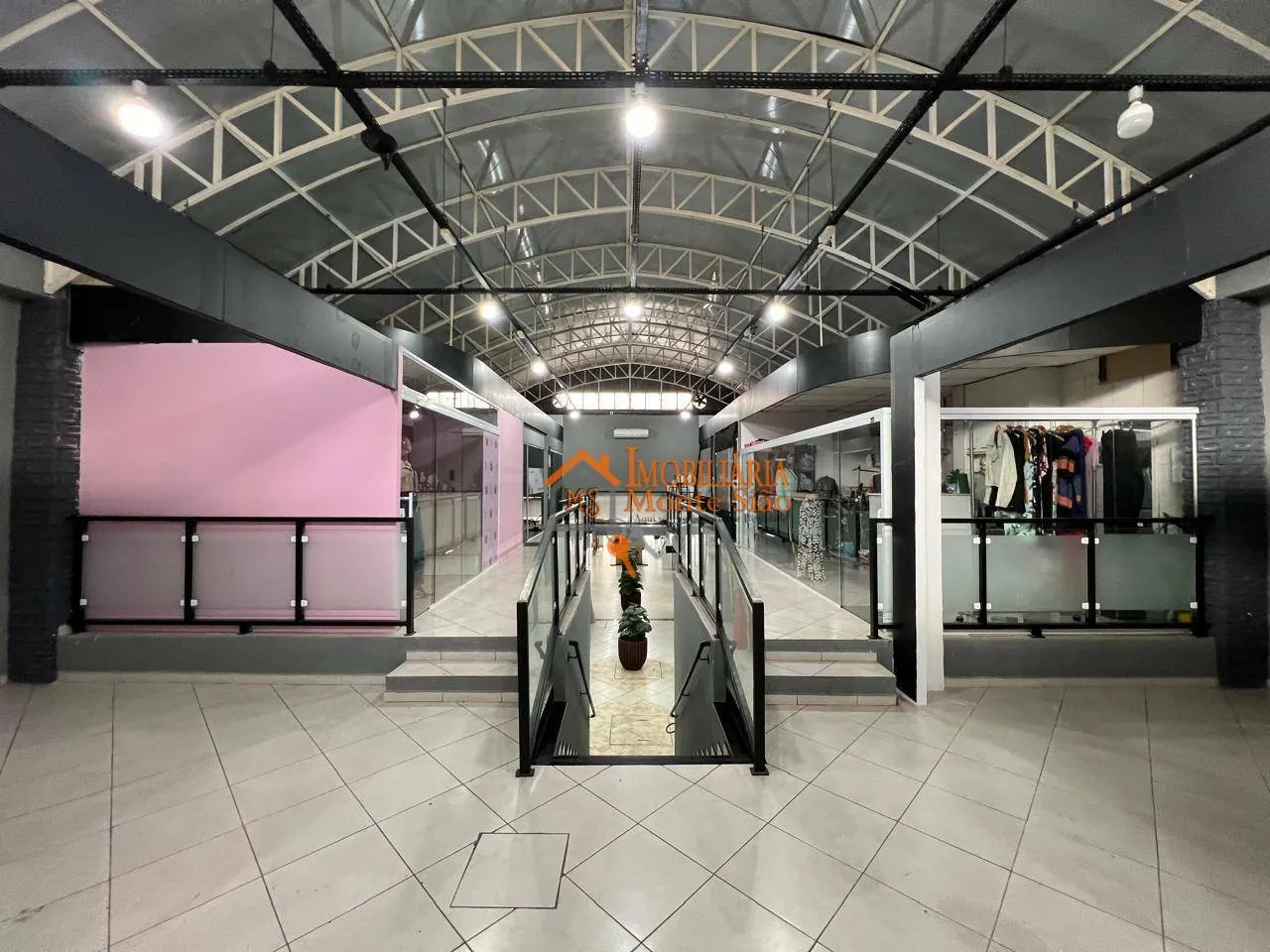 Imagem Prédio à venda, 5200 m² por R$ 8.500.000,00 - Centro - Guarulhos/SP