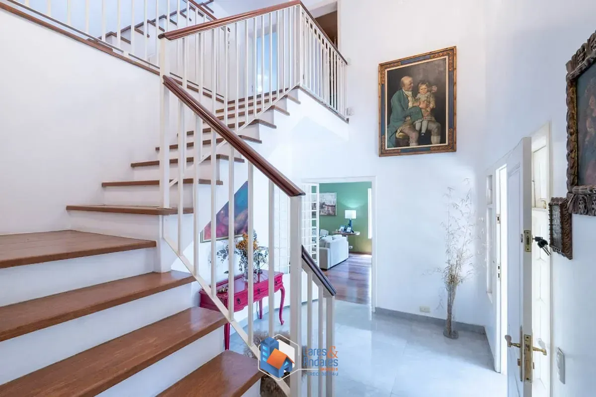 Imagem Casa para venda em Chácara Monte Alegre com 3 quartos, sendo 3 suítes, 500m²