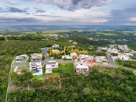 Ótimo lote com fundo para área verde, escriturado e registrado