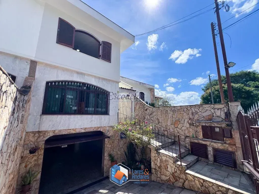 Imagem Sobrado para venda em Jardim Franca com 3 quartos, sendo 1 suíte, 144m²