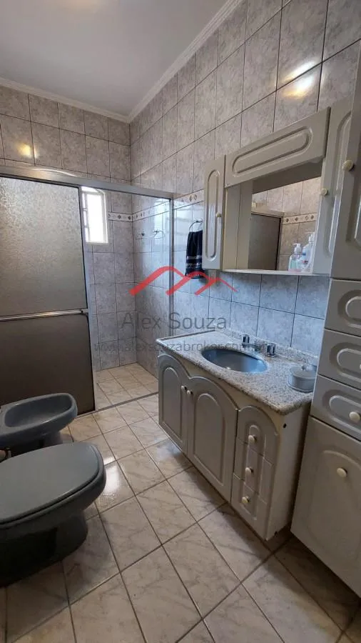 Imagem Casa para Venda em Hortolândia, Jardim Santa Izabel, 4 dormitórios, 1 suíte, 3 banheiros, 4 vagas