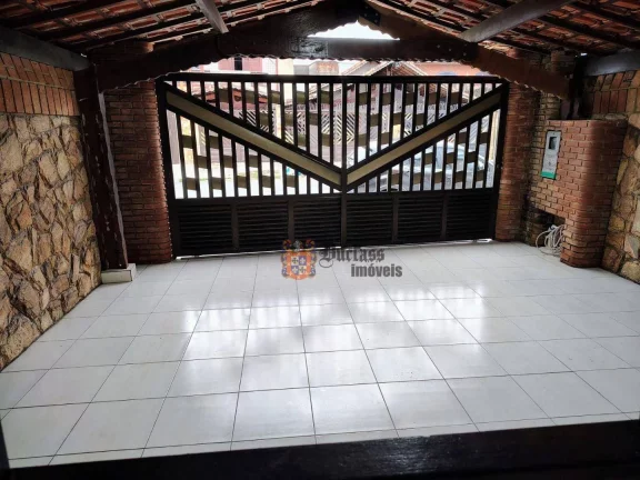 Imagem Casa com 2 dormitórios à venda por R$ 530.000,00 - Tupi - Praia Grande/SP