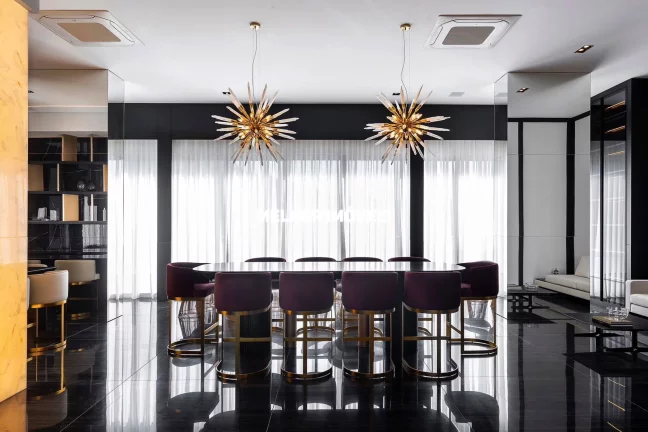 Imagem Apartamento á venda com 3 Suites no Centro de Balneário Camboriú
