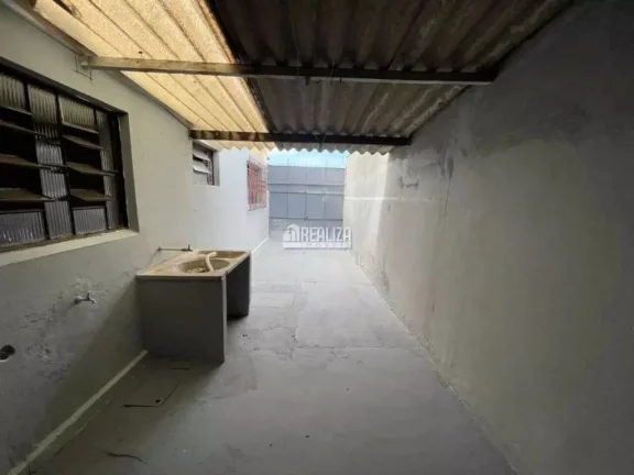 Imagem Lindo apartamento à venda no Bairro Olinda, Uberaba - 3 dormitórios