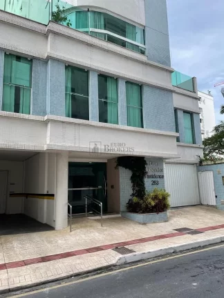 Imagem Apartamento com 3 suítes à venda no Centro de Balneário Camboriú/SC