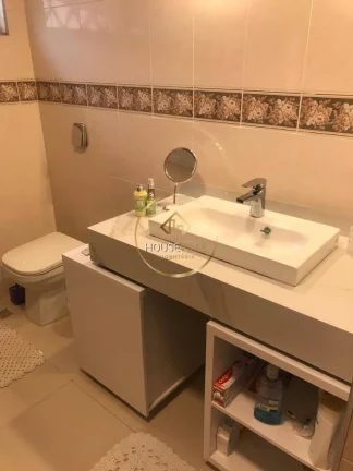 Imagem Casa, 3 dormitórios, 365m², Bairro Jardim Esplanada II, Sjc