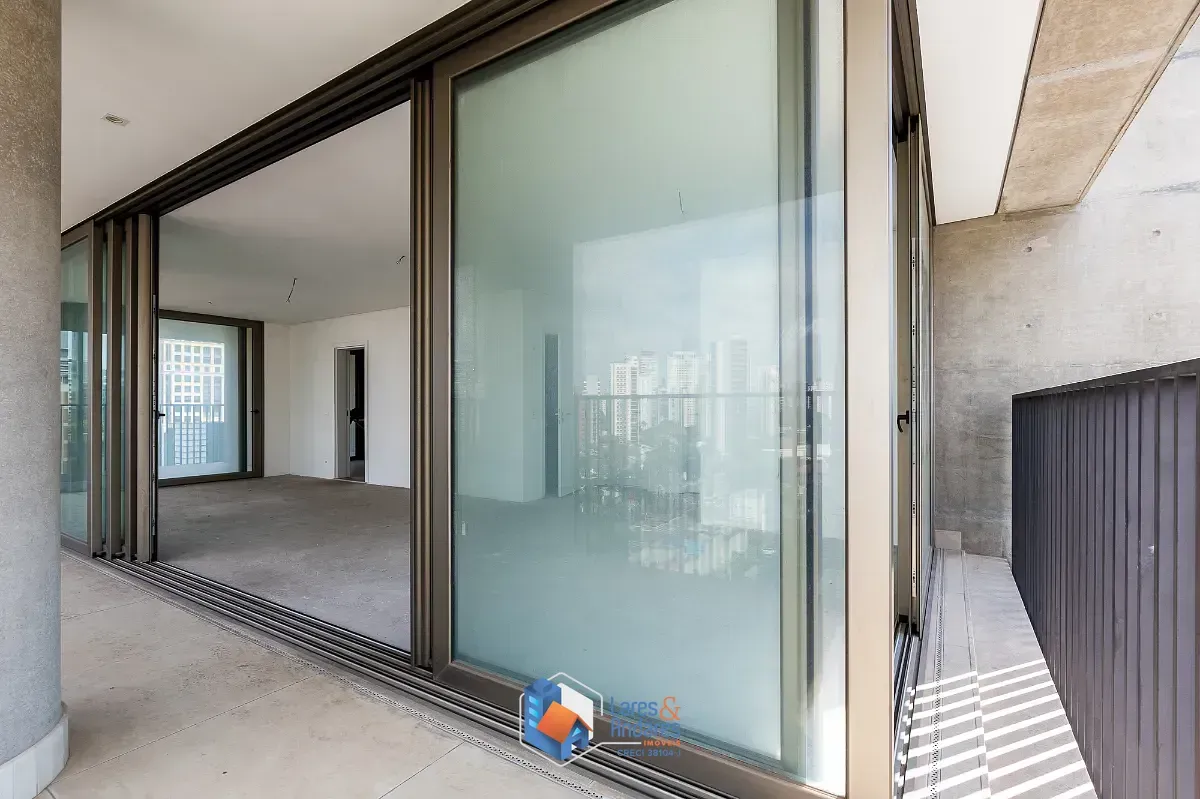 Imagem Apartamento para venda em Vila Olímpia com 3 quartos, sendo 3 suítes, 231m²
