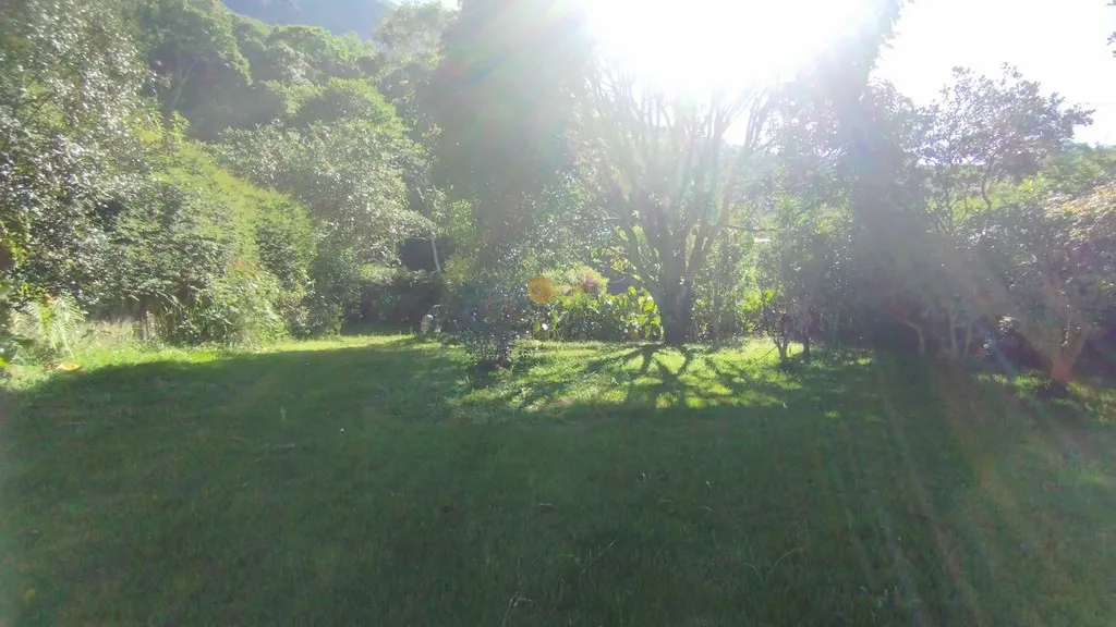 Imagem Terreno em Condomínio para Venda em Teresópolis / RJ no bairro Três Córregos