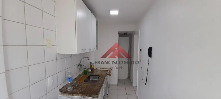 Imagem Apartamento com 2 dormitórios à venda, 60 m² por R$ 240.000,00 - Ingá - Niterói/RJ