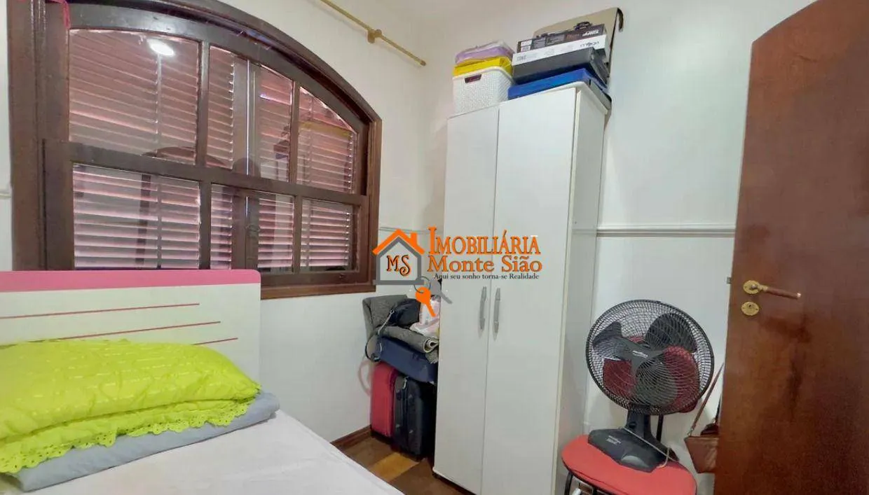 Imagem Sobrado com 3 dormitórios à venda, 200 m² por R$ 695.000,00 - Gopoúva - Guarulhos/SP