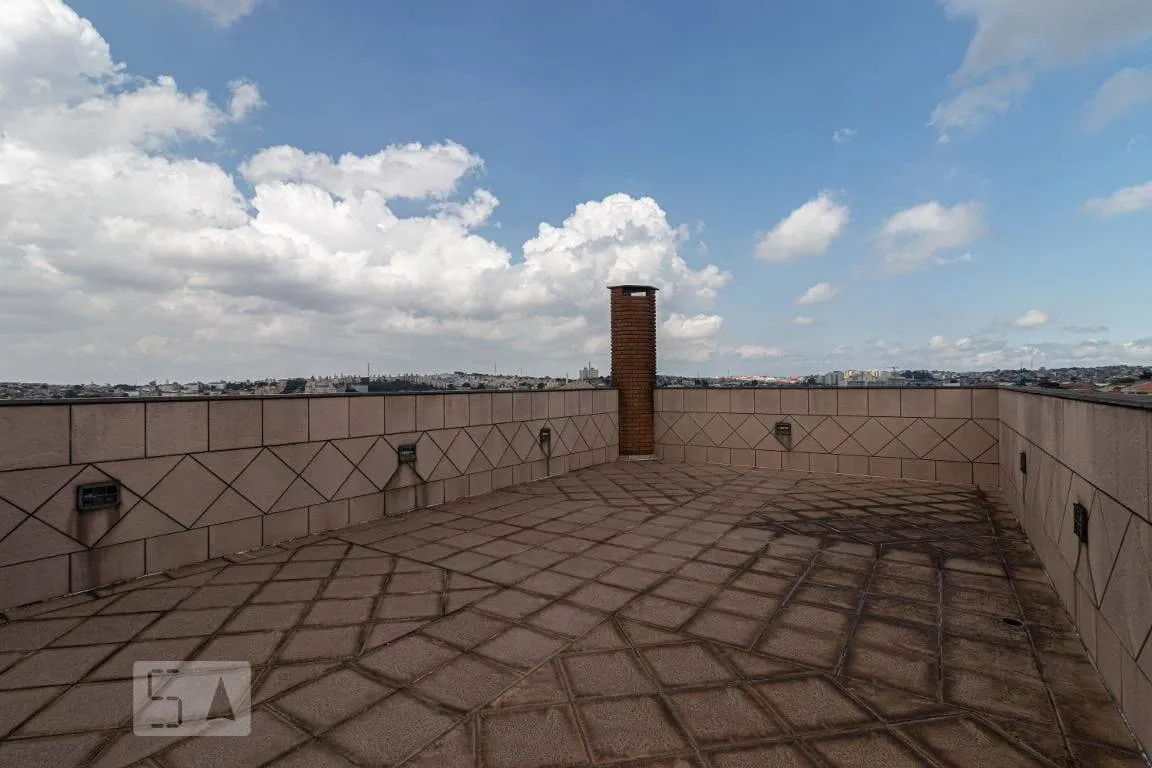 Imagem Casa Térrea de Alto Padrão com 03 Dormitórios, sendo 01 Suíte, à venda no Jardim Brasília