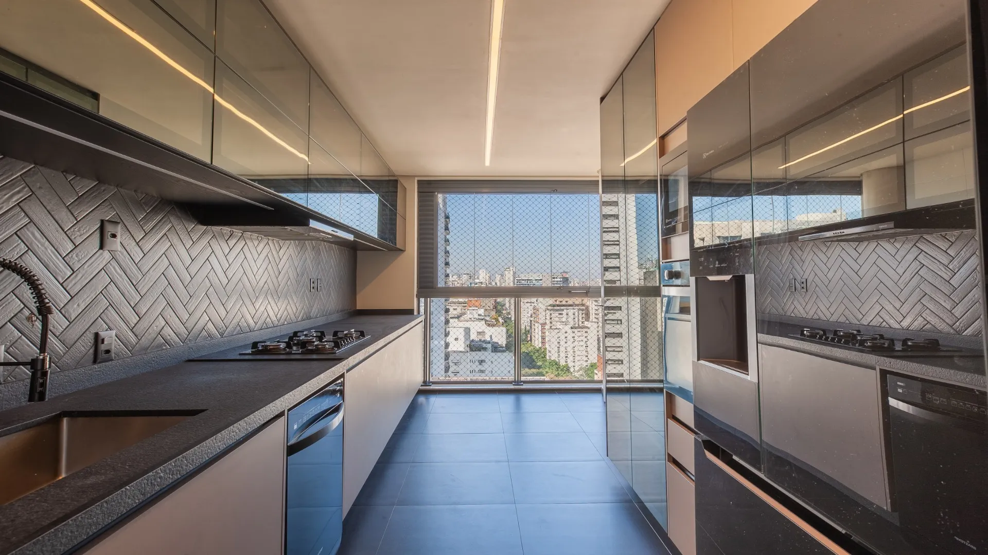 Imagem Apartamento para Locação com 3 suítes ? Jardim Paulista ? São Paulo/SP