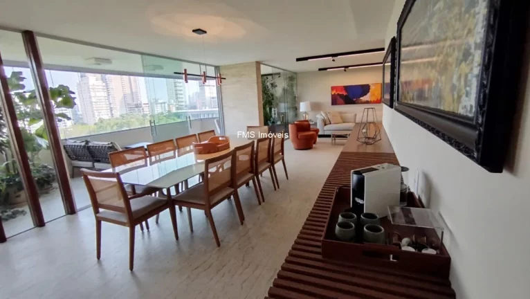 Imagem Apartamento de luxo para locação no Jardim Europa de 271m².