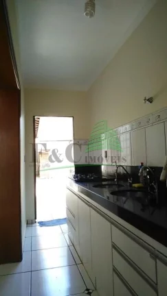 Imagem Casa para Venda em Limeira, Jardim Ipanema, 3 dormitórios, 1 suíte, 3 banheiros, 2 vagas