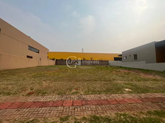 Imagem Terreno de 846m² em condomínio de luxo em Alphaville Campo Grande, Campo Grande-MS: sua oportunidade de investimento!