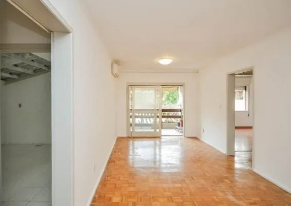 Imagem Apartamento com 2 quartos e 90m² à venda em Cristal, Porto Alegre/RS .