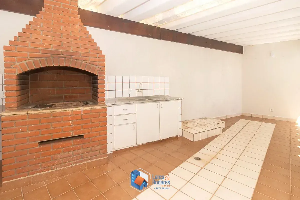Imagem Casa para venda em Chácara São João com 3 quartos, sendo 2 suítes, 290m²