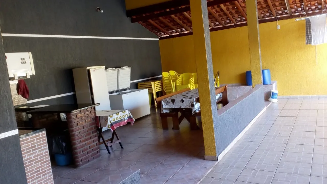 Imagem Comercial à venda 1 Quarto, 255.62M², Jardim Carlota, Pindamonhangaba - SP