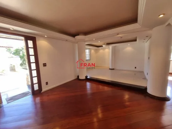 Imagem Belíssima Casa Alto Padrão em Condomínio fechado no Córrego