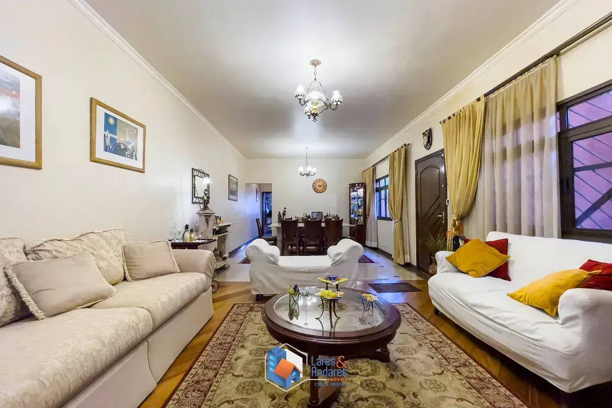 Imagem Sobrado para venda em Jardim Umuarama com 3 quartos, sendo 3 suítes, 187m²