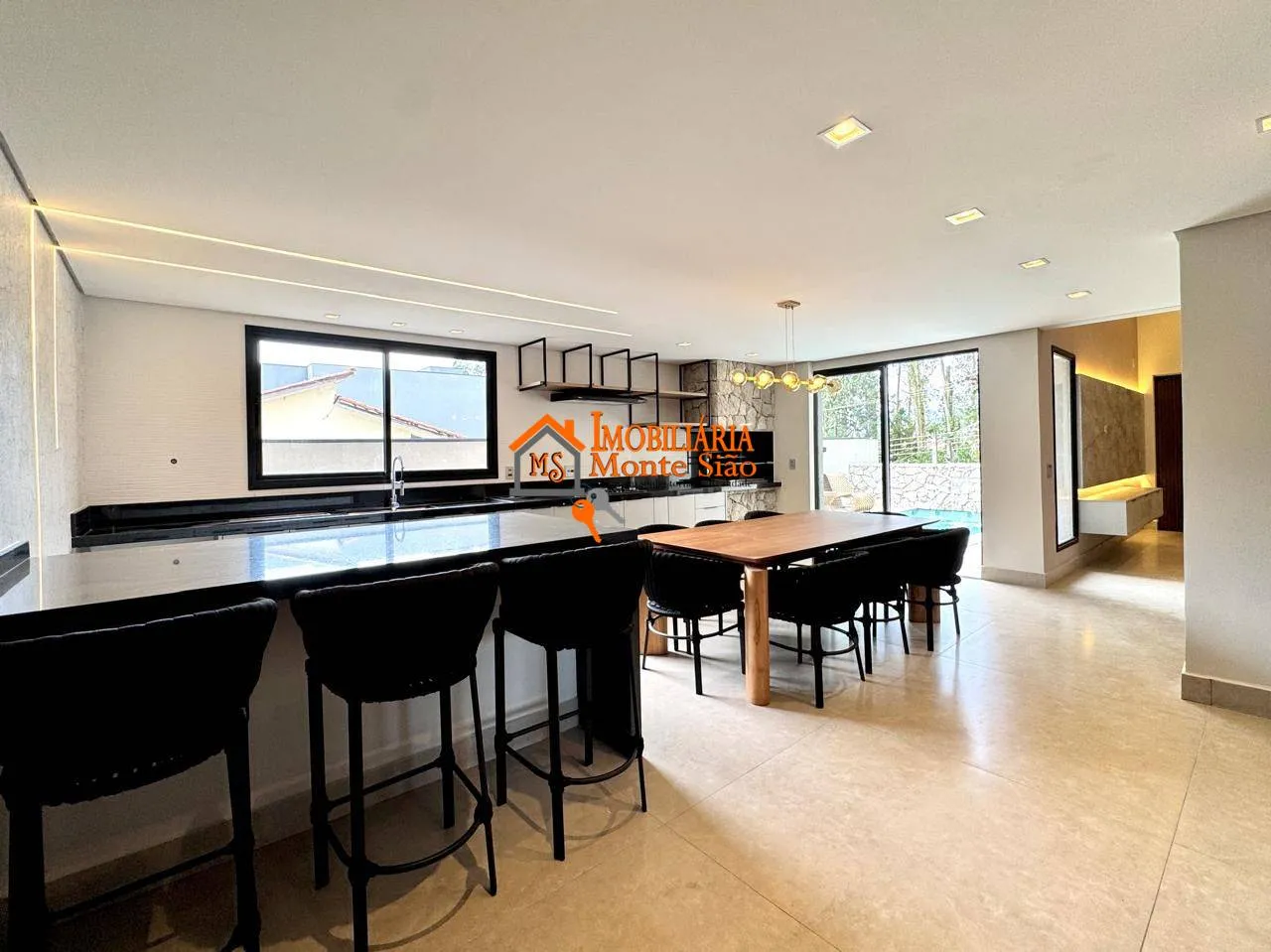 Imagem Sobrado com 4 dormitórios à venda, 380 m² por R$ 3.990.000 - Cidade Parquelandia - Mogi das Cruzes/SP