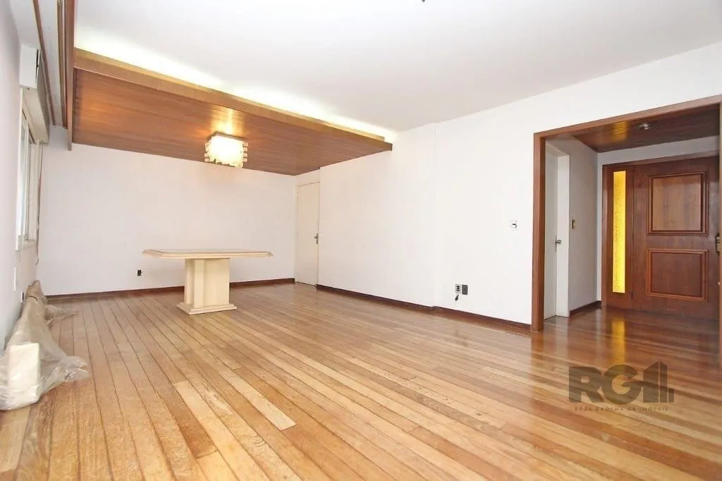 Imagem Excelente apartamento de 148m² com 3 dormitórios e 2 vagas.