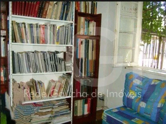 Imagem Casa para Venda - 188m², 4 dormitórios, 4 vagas - Menino Deus