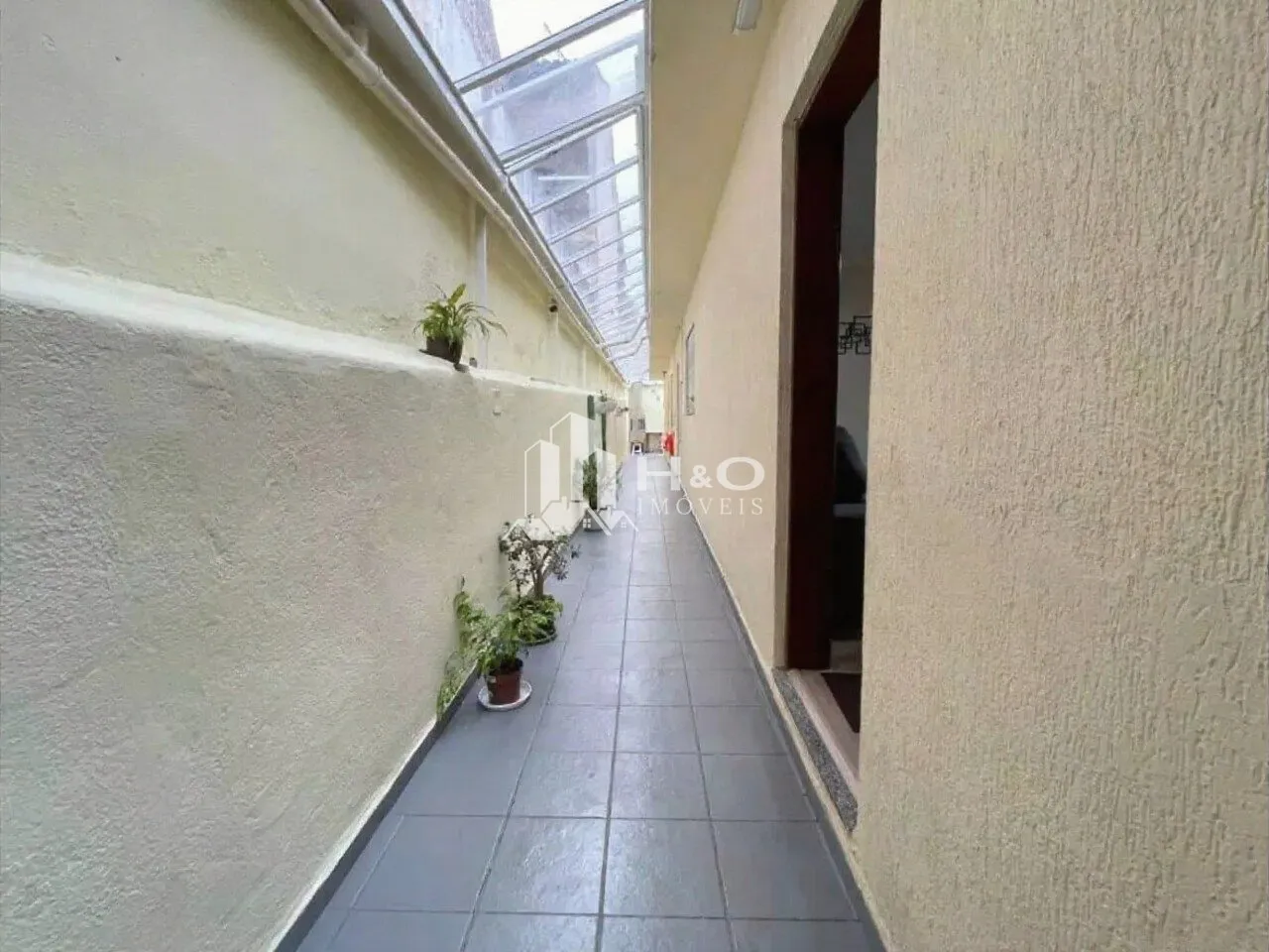 Imagem CASA TÉRREA À VENDA EM ITAQUERA - 3 DORMITÓRIOS, ESPAÇO GOURMET COM CHURRASQUEIRA E PRÓXIMA À ESTAÇÃO DOM BOSCO