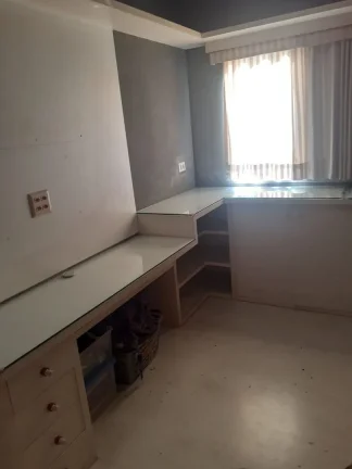 Imagem Apartamento à venda em São Paulo - Vila Andrade: 3 quartos, 1 banheiro, 2 vagas de garagem, 72m² de área.