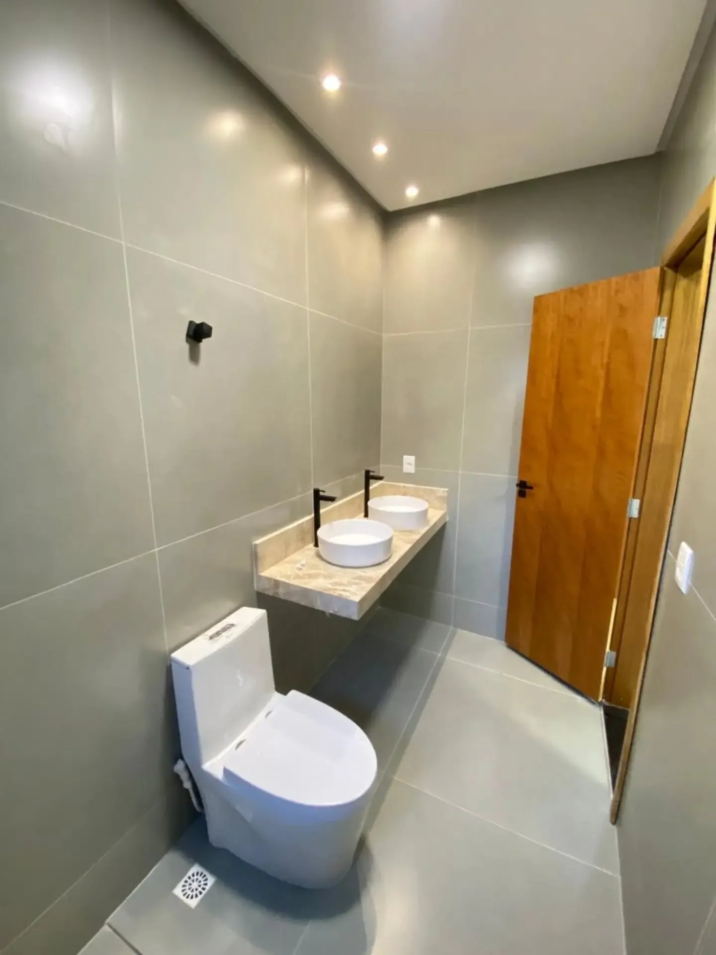 Imagem Casa 3 Suites Sozinha No Lote No Jardim Olimpico