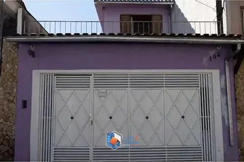 Foto do imóvel Casa para venda em Parque Peruche com 3 quartos, sendo 1 suíte, 120m² em Rua Carlos Belmiro Correia