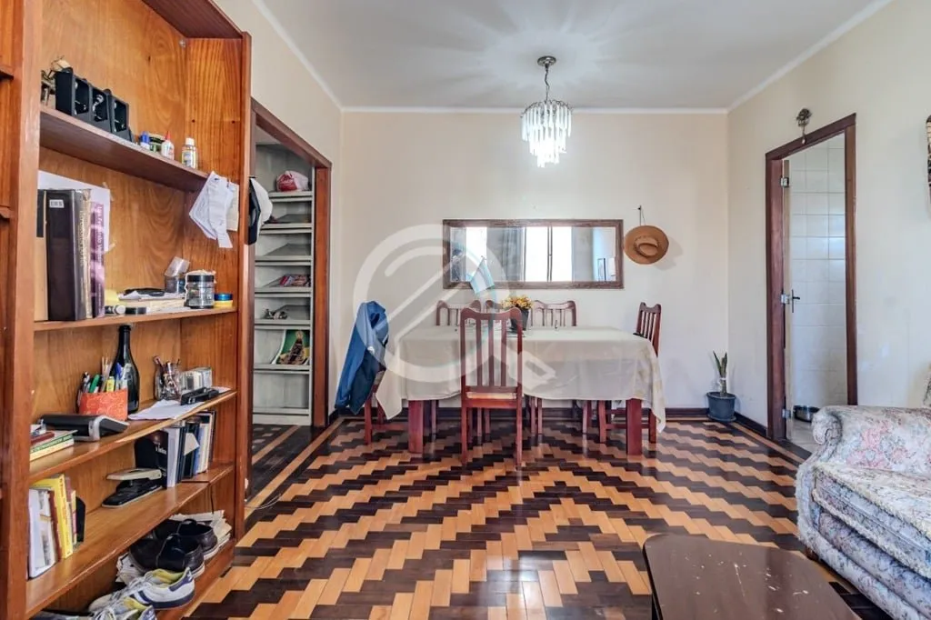 Imagem Apartamento à venda localizado na Avenida Farrapos, no bairro Floresta em Porto Alegre. Este imóve...