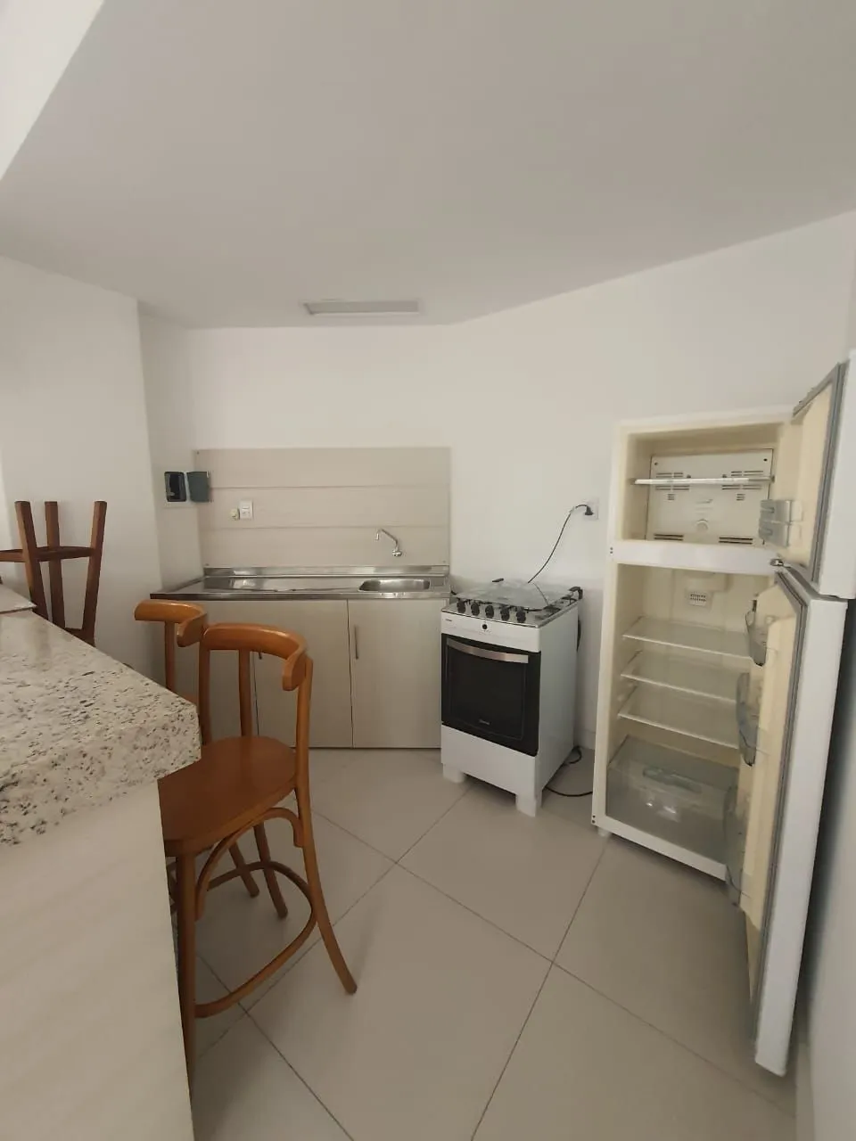 Imagem 3 dormitórios com vaga, na rua, Vicente da Fontoura - Rio Branco